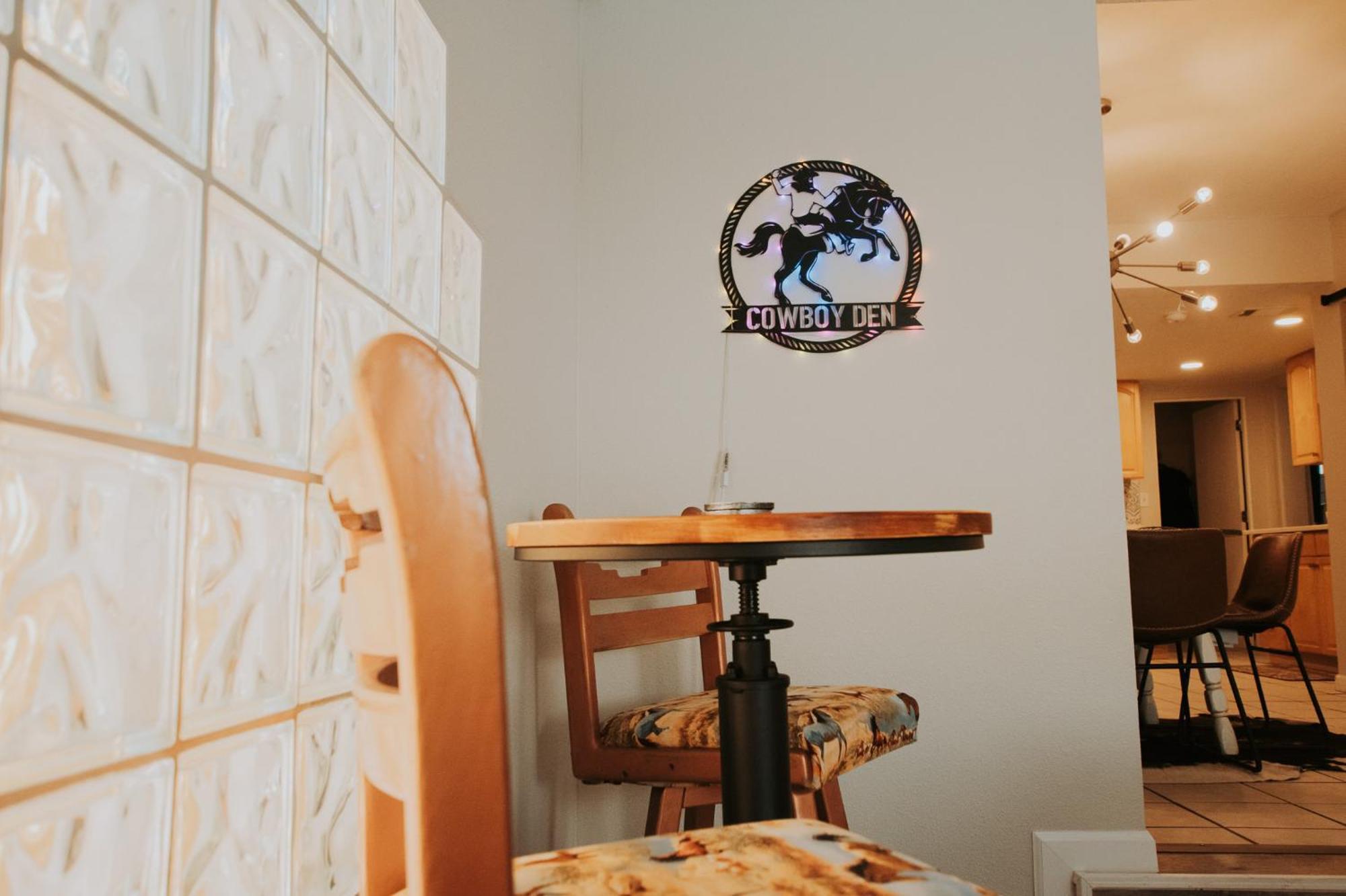 Cowboy Den-Hot Tub-Game Room-Pet Friendly-No Pet Fees! Albuquerque Exterior foto